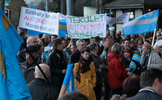 autonomia autonomia